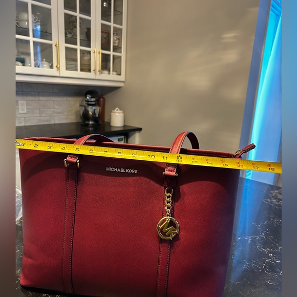 Michael Kors Sady tote - Picture 15 of 15